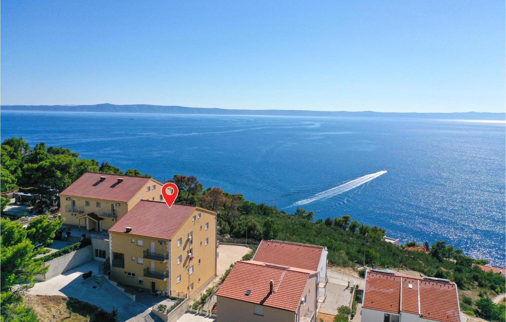 Nice Apartment In Krvavica With House Sea View Ngoại thất bức ảnh